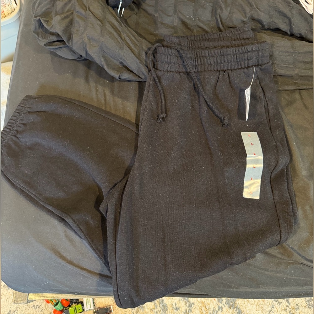 Old Navy Women's So Comfy Black Jogger Sweatpants Size Large